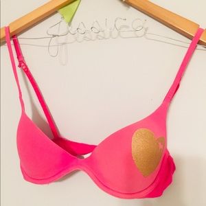 VS PINK T-SHIRT BRA 🌿